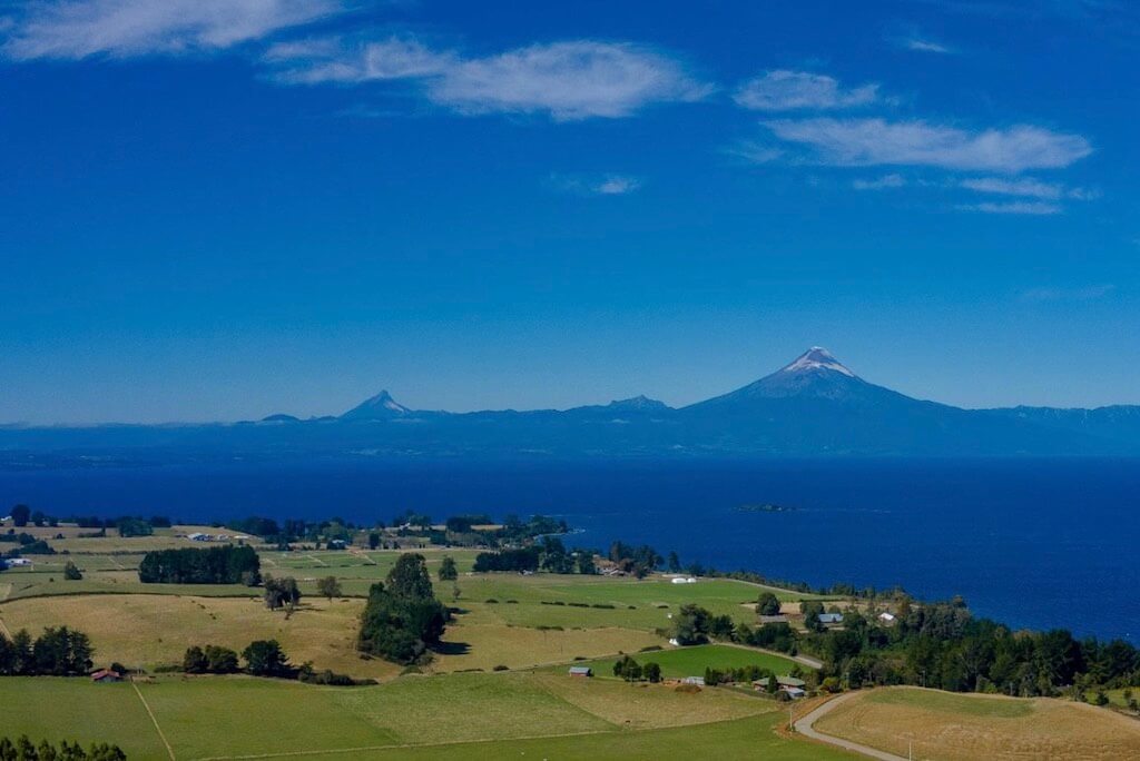 Mirador Tres Volcanes Frutillar - Los Lagos